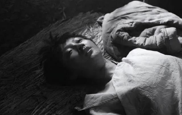 1945年，日军占领富国煤矿后，时常跑到村民家里去，糟蹋无辜妇女。有一次，一个小