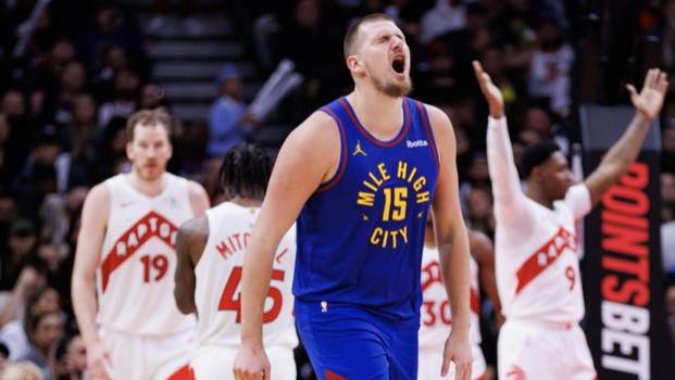 班凯罗疯砍 50 分13 板 9 助没成今天最佳！抱歉，谁让你碰NBA 历史首人