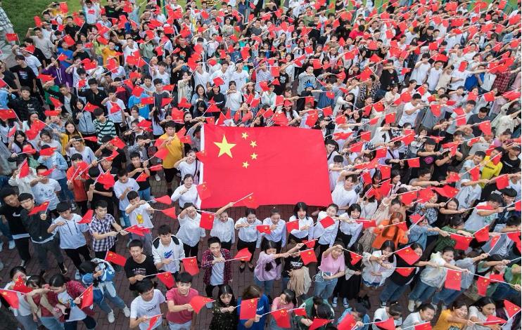 联合早报10月3日报道：“台湾外事部门披露，掌握到一名在黎巴嫩求学的台湾人已搭乘