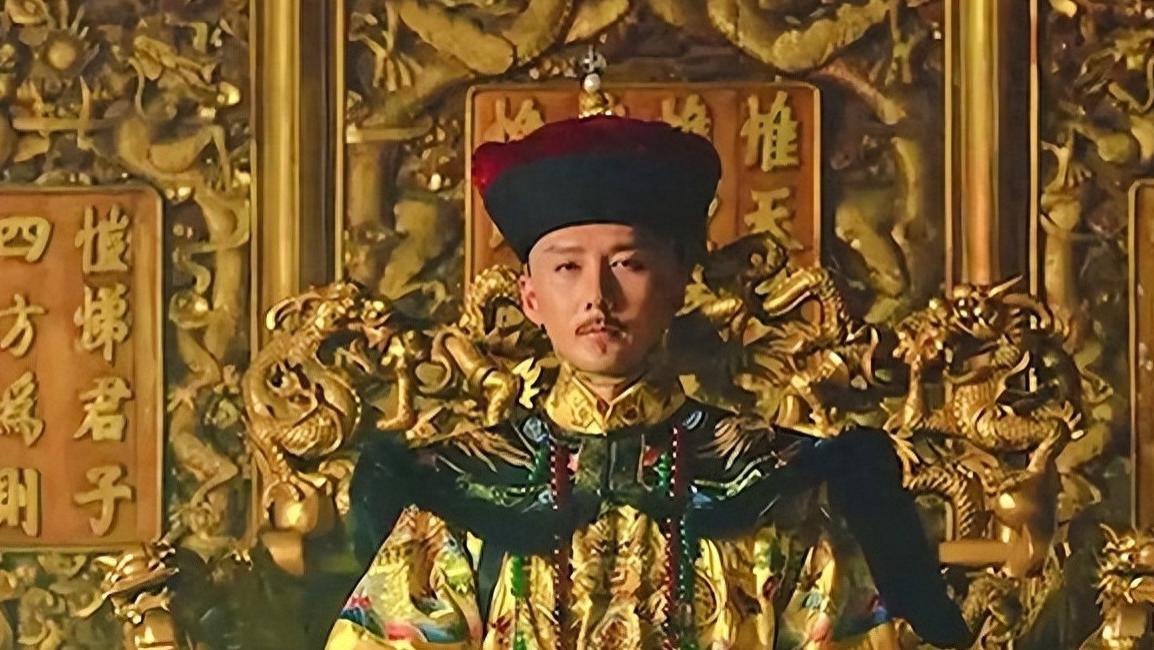 为复立皇储之事亲手殴打大臣——康熙帝与马齐的一段瞠目结舌往事