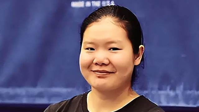 “体操女皇”程菲：25岁退役，现发福不敢认，父亲恐担心嫁不出去