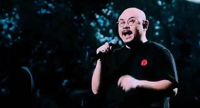 刀郎被丁太升痛批媚俗！央妈和官媒却出面力挺，谁是小丑一眼看出