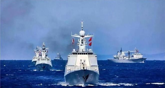 东方大国这么多年，花了那么多钱，养肥了十亿吨的钢铁、重工业，凑齐了200多万吨的