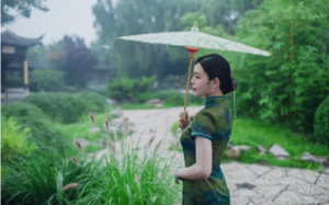 他是个太监，他长得比我见过的女子都好看，朝夕相处下，我居然有点喜欢上他了