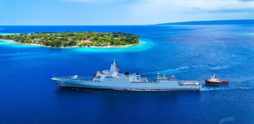 一个国家和一艘舰！就拿中国咸阳号万吨驱逐舰技术停靠南太平洋岛国瓦努阿图这事来说，