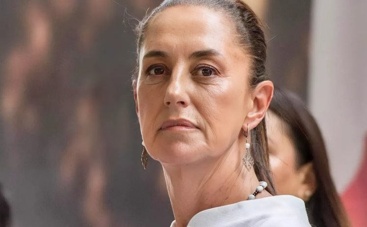 墨西哥不屈服美国
墨西哥总统辛鲍姆谈到和美国的关系时表示，愿意协调合作，但绝不屈