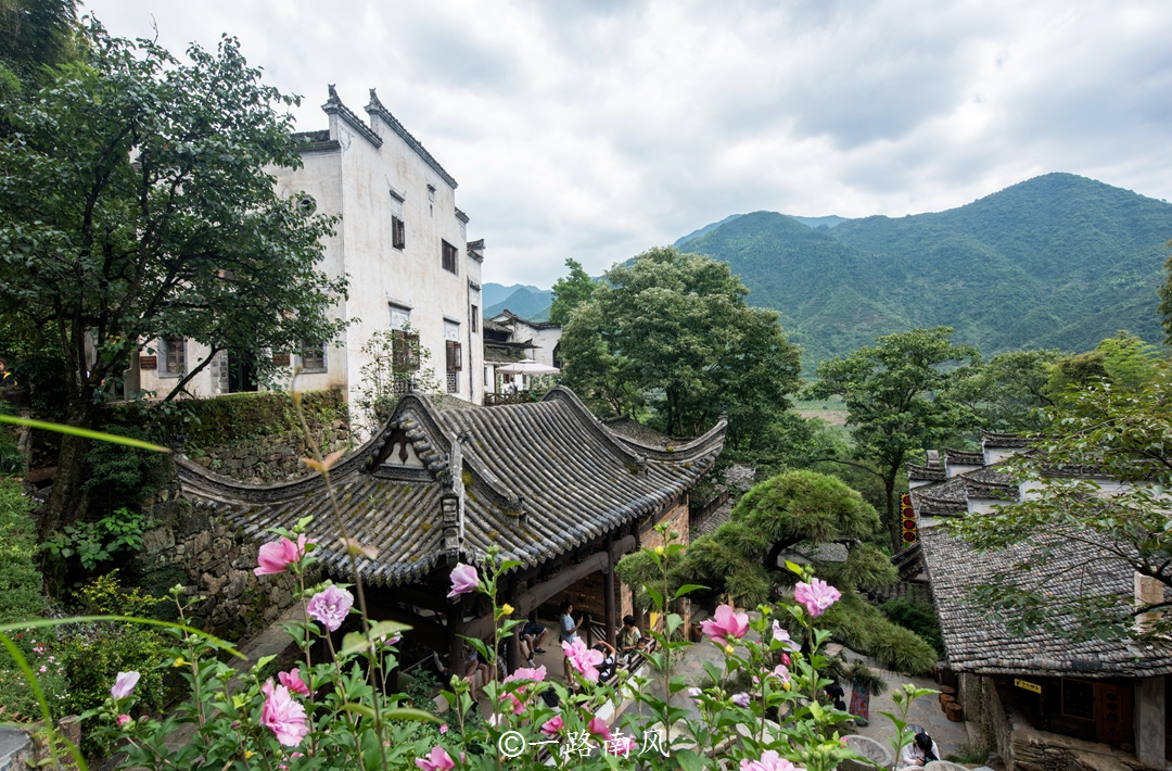 实拍江西500年古村，古色古香，常年游人如织