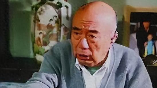 演员李丁去世11年后，儿子也离世，留下妻子贾九霄心如刀绞