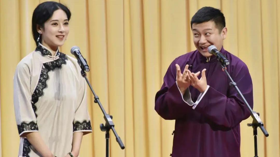 相声界5大美女演员，冯巩门下独占三席，其中一位身家超20亿