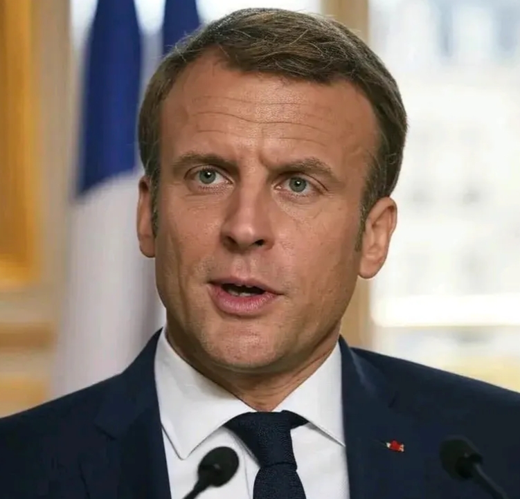 法国总统马克龙表示要把军费防御预算增加一倍，这显然是害怕遭到俄罗斯的远程打击。俄