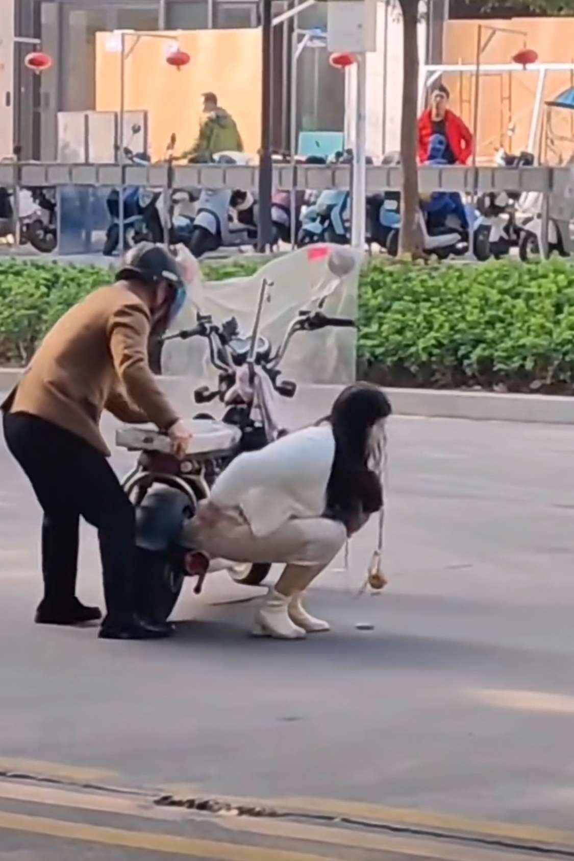 必须买个车了吧