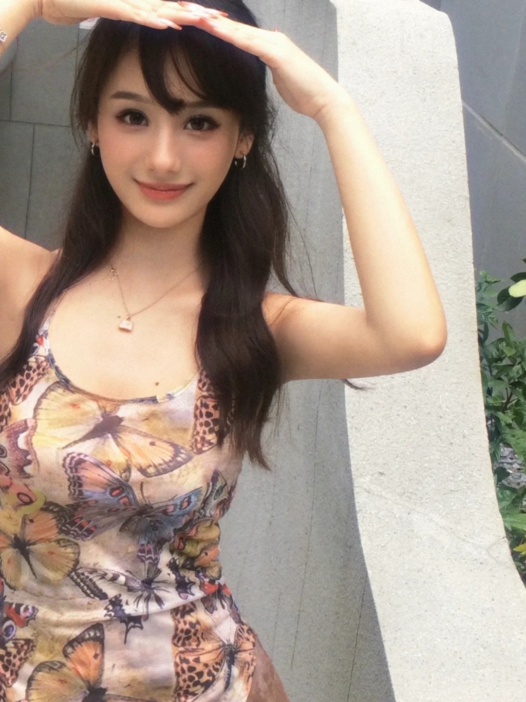 尝试一下低饱和蓝色眼影！
爱上了