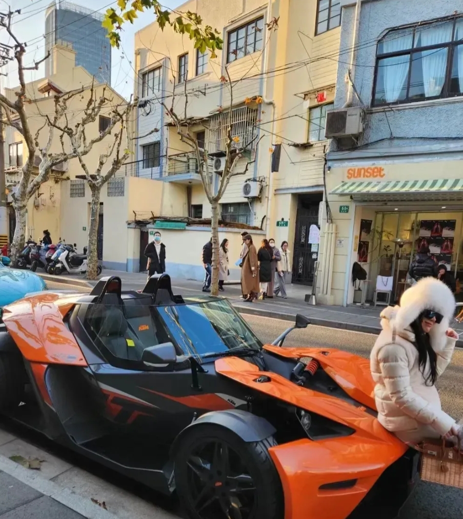 上海人会如此的幼稚吗？

网传，对韩国免签引来了大批韩国人落地上海，因为有负面的