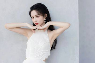 花琉璃好美！喜欢孟子义性格超级可爱 ​