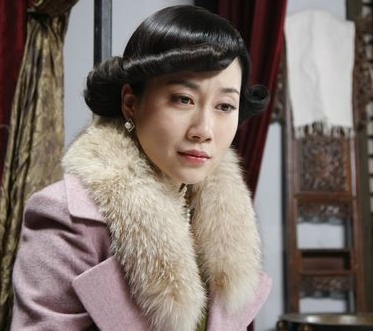 《如锦》是一部以民国初年江南小镇为背景的励志传奇女性电视剧，它以细腻的情感描绘和