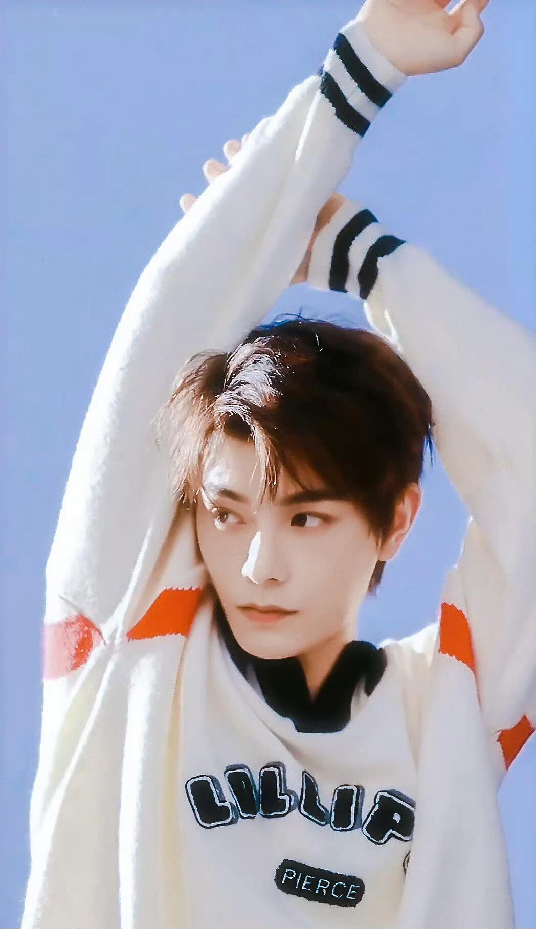 丁禹兮：学院风眼前一亮