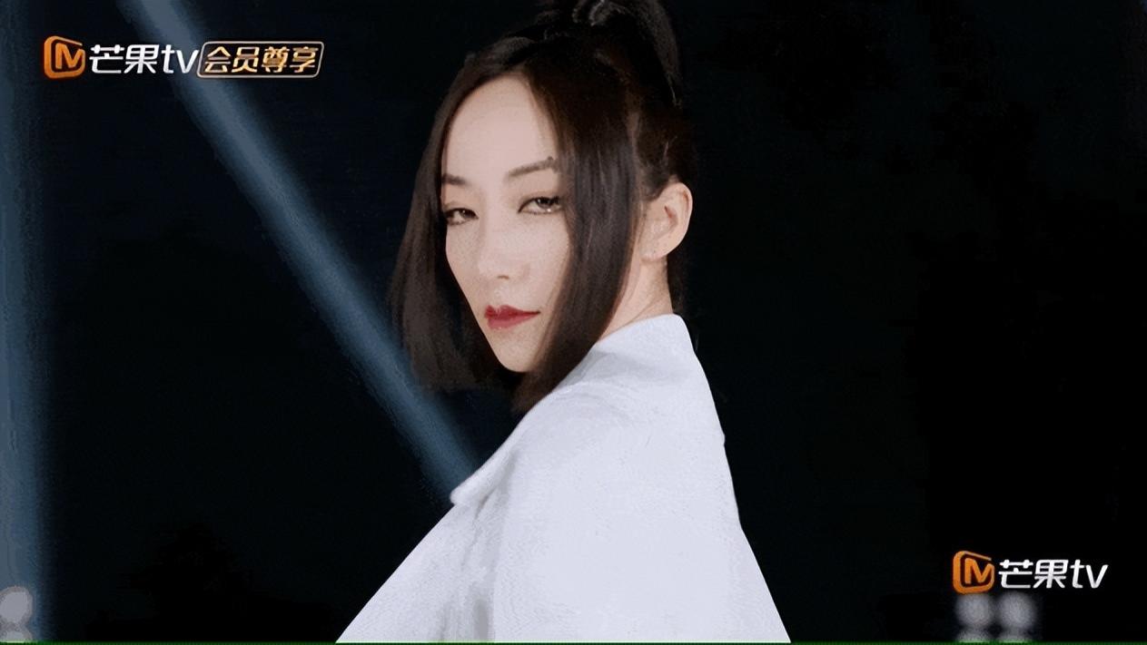尊重与冒犯之间：韩雪就《乘风2024》争议事件发声