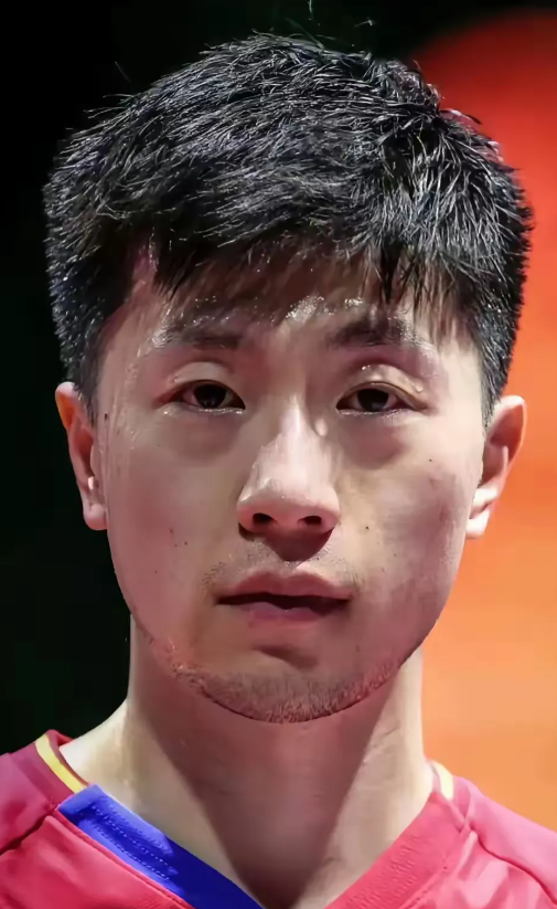 马龙这辈子至关重要的 11 个人！

1、爸爸——马玉军（事业单位领导）

2.