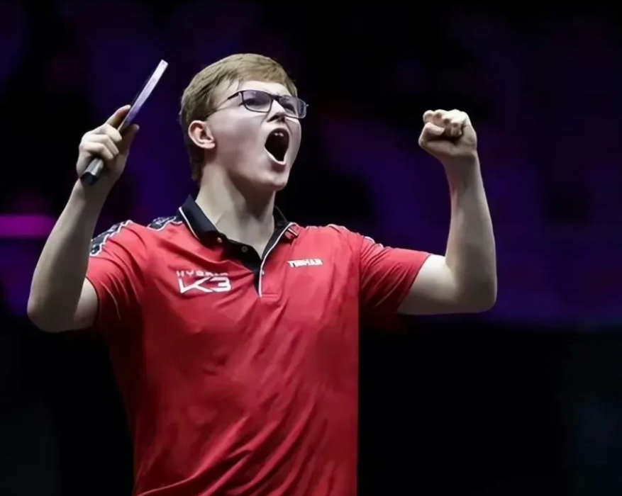 艾利克斯·勒布伦3-1莫雷加德，1/4决赛将对阵弟弟菲利克斯·勒布伦

北京时间