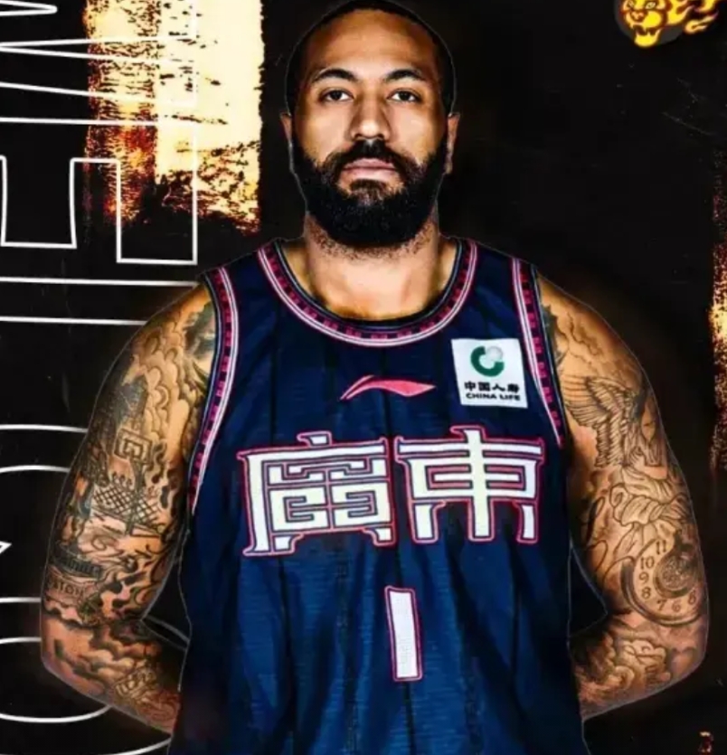 广东接下来可能会失控，有两大原因，第一个爆发点徐杰，第二个爆发点就是外援吉伦沃特
