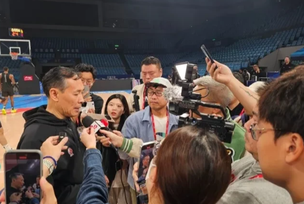 CBA25日广厦输北控，目前只有一支球队无败绩，目标就是CBA总冠军

1，昨天