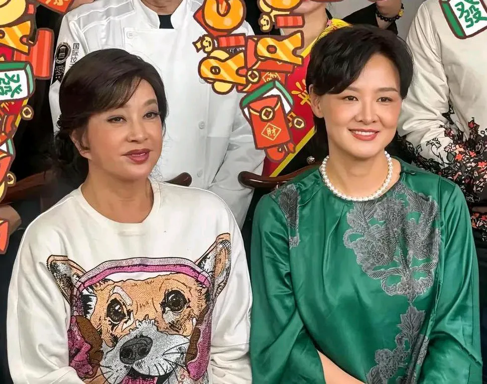 今天74岁的刘晓庆在接受采访时语出惊人，竟然说她不知道自己多大年龄！

她解释说