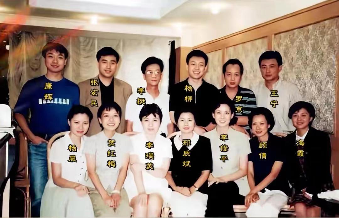 发生在上个世纪的美丽往事，大家还有印象吗？央视昔日风华：20世纪90年代主持人合
