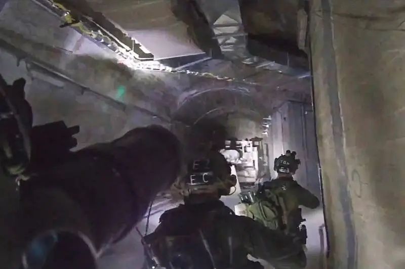 以色列军方揭秘秘密行动：摧毁叙利亚西部地下导弹工厂