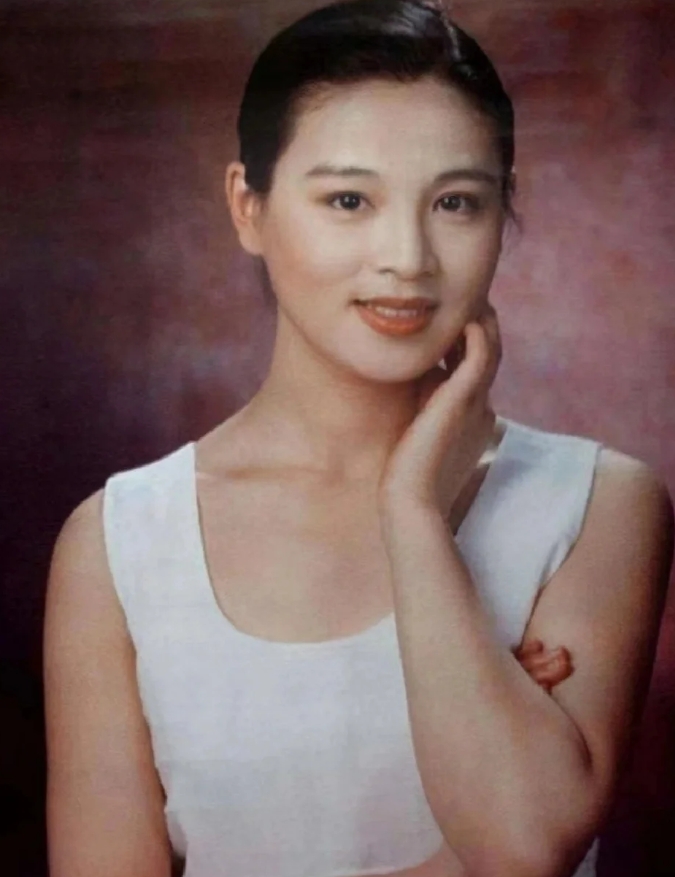 女人在生活中承受的压力，要比男人的多很多