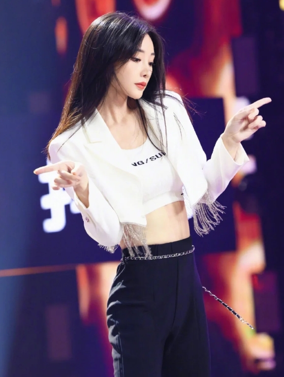 柳岩的逆袭之路