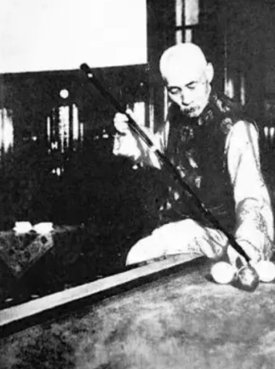 【民国往事谈：段祺瑞安贫乐道】
 
段祺瑞下野后，经济上略显拮据。王辑唐、曹汝霖
