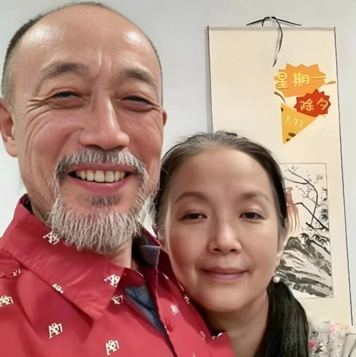 11月26日，曾辱国的孙海英在社交平台再度发文：我们移民美国，并不是不爱国，是因
