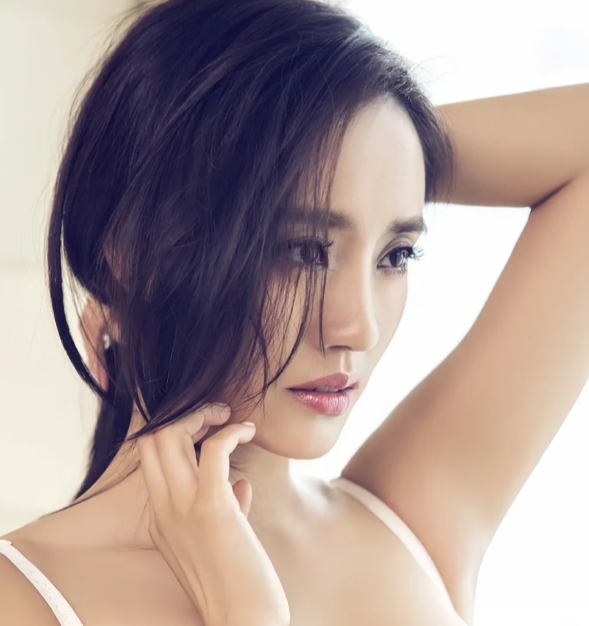 王智魅力四射
