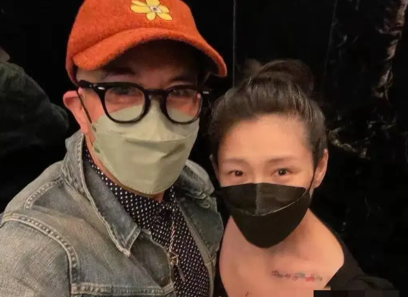 徐女士再一次秀了下限，故意给错卡
让汪小菲打了两次抚养费！冤大头被拿捏得死死的，