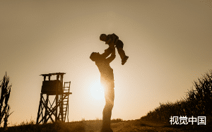 老婆杀了女儿后，我拍手叫好，只因为女儿......