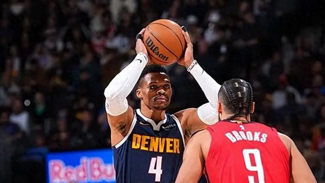 火箭队大胜掘金终结连胜，穆雷与杰伦-格林争锋抢眼