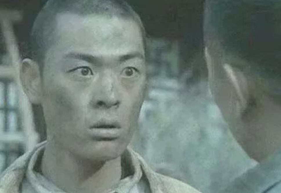 演员李幼斌曾说，拍摄亮剑，张桐扮演我的勤务兵，也就是魏和尚，他年轻，却会抢戏，想