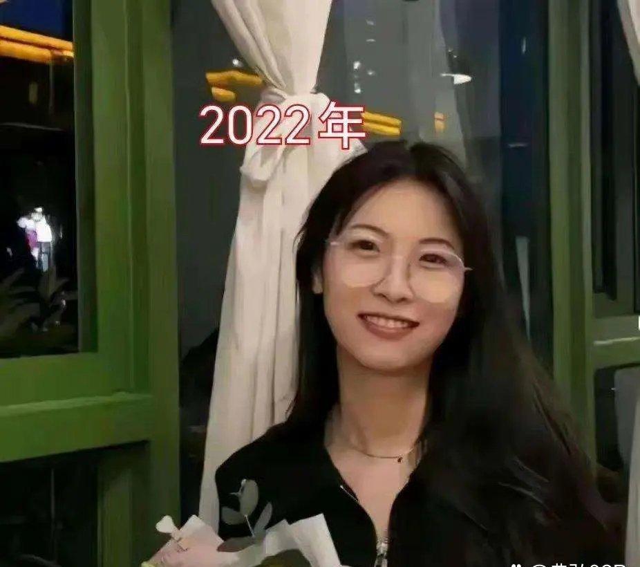 你敢相信么，这女孩只当了2年班主任，结果变成这样了 