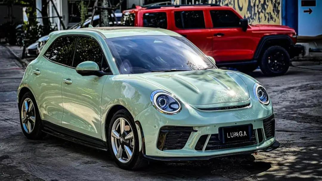 保时捷出电动两厢钢炮了？泰仔出品欧拉好猫“GT3 RS套件”