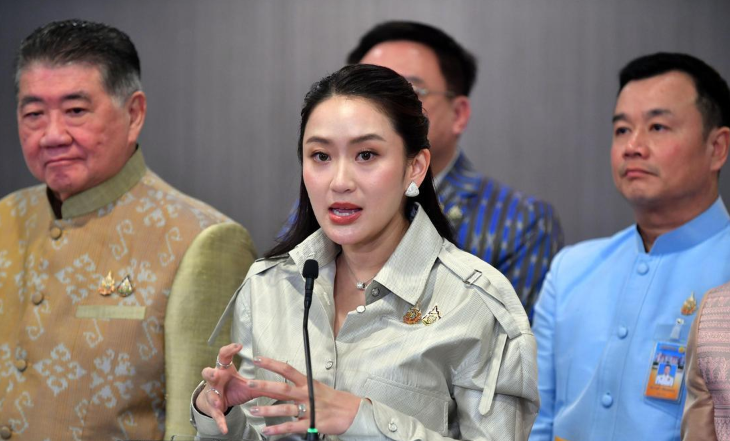 泰国终于肯下决心出手了，看来就是得逼到无路可走才行呀！

当地时间2月4日晚，泰