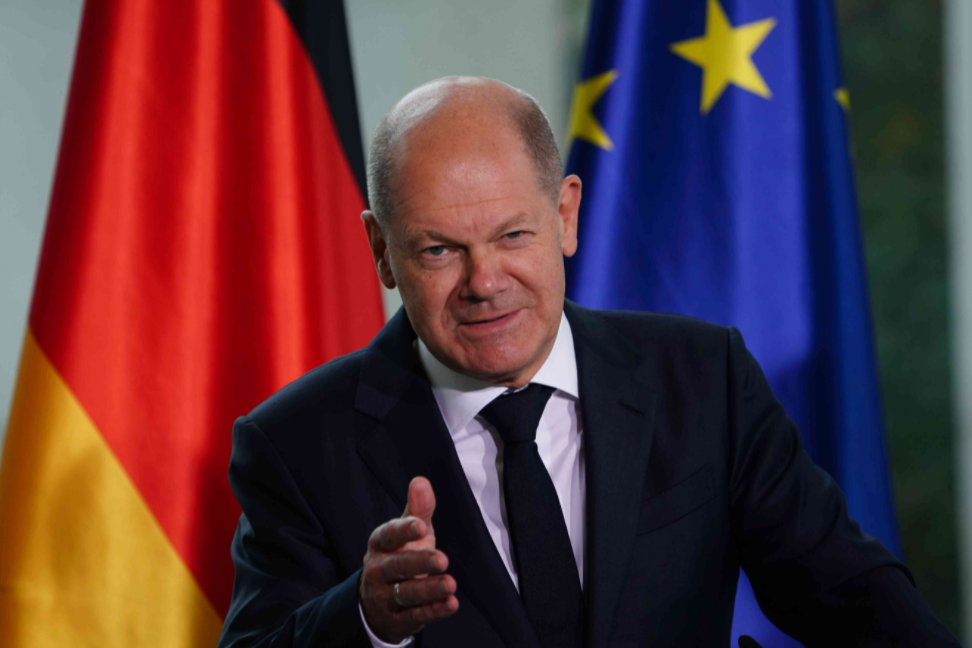  欧洲报纸Politico称，乌军偷袭库尔斯克，可能得到了西方认可，主要是美国和
