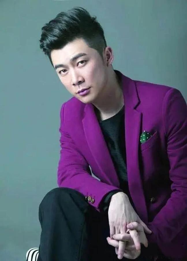 演员曹征发声力挺董宇辉