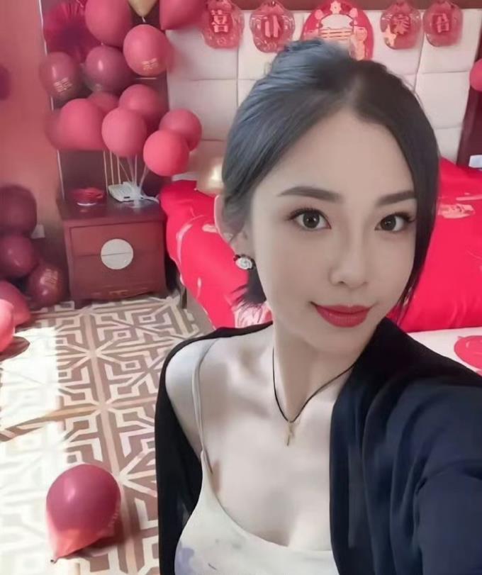 伴娘都这么漂亮，新娘肯定美若天仙