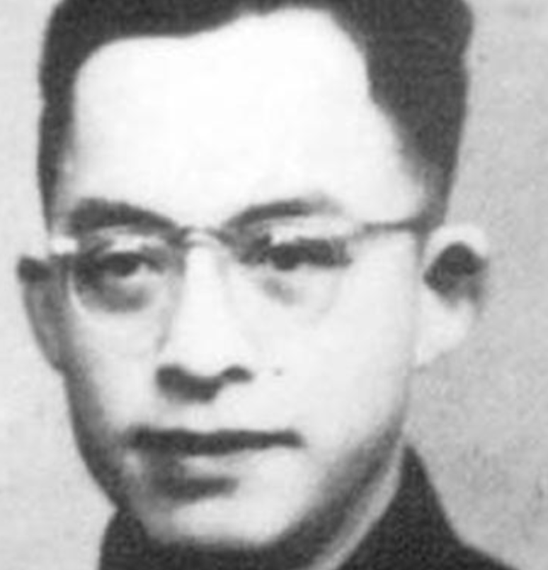 1949年，国民党312师副师长黎强被我军俘虏。在审讯过程中，黎强却表示：“帮我