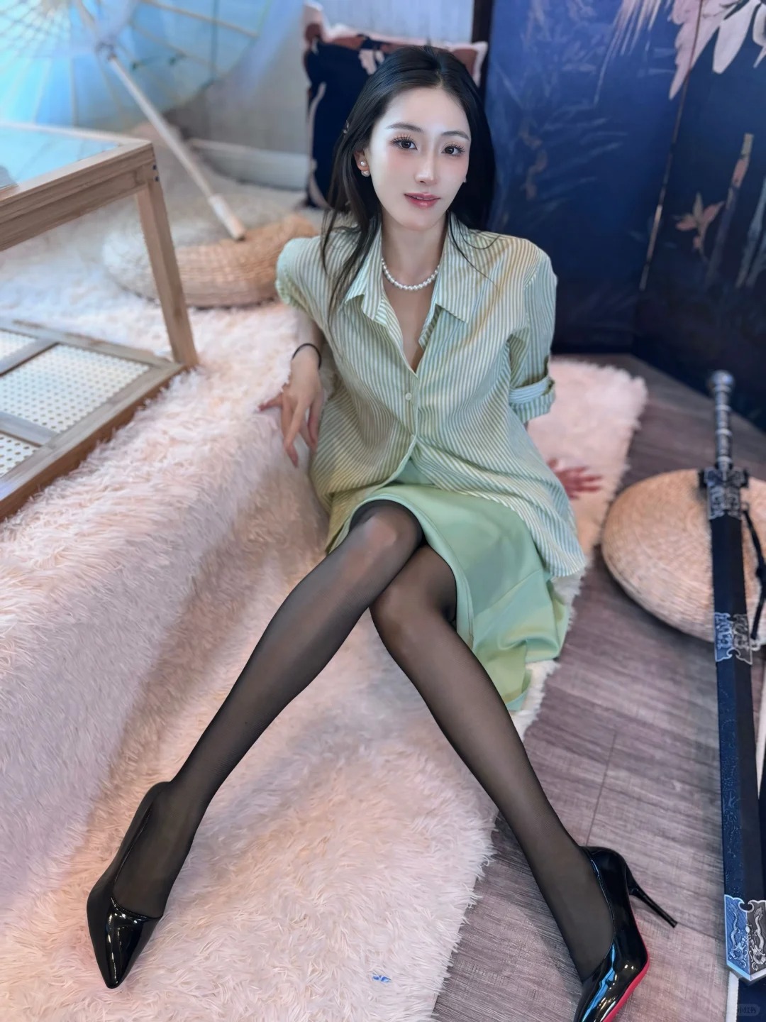 来拔我的紫青宝剑❗️
初看《大话西游》 只知傻笑，再看莫名有些伤感，看着结尾城楼