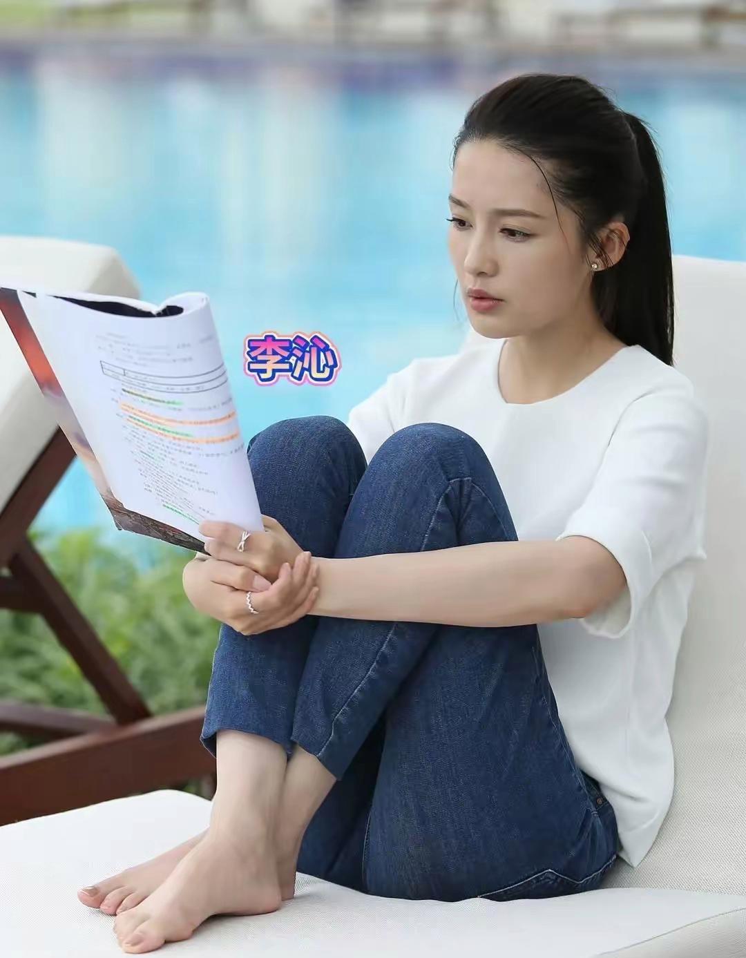 李沁，真美