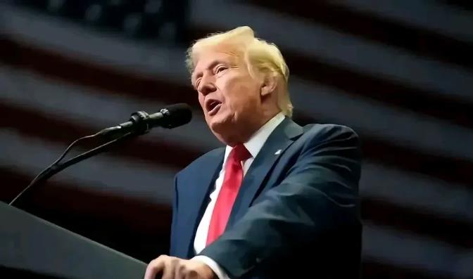 惊爆全球！
特朗普再放豪言！
前美国总统特朗普近日再次成为舆论焦点，他的一席话犹