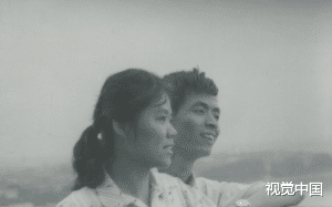 我一心爱着妻子，妻子却想和我离婚与之前的白月光在一起