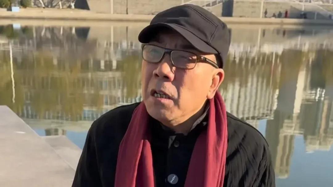 杨议内涵郭德纲：我一直都是纲丝，现在要逆袭，必须得是老斗