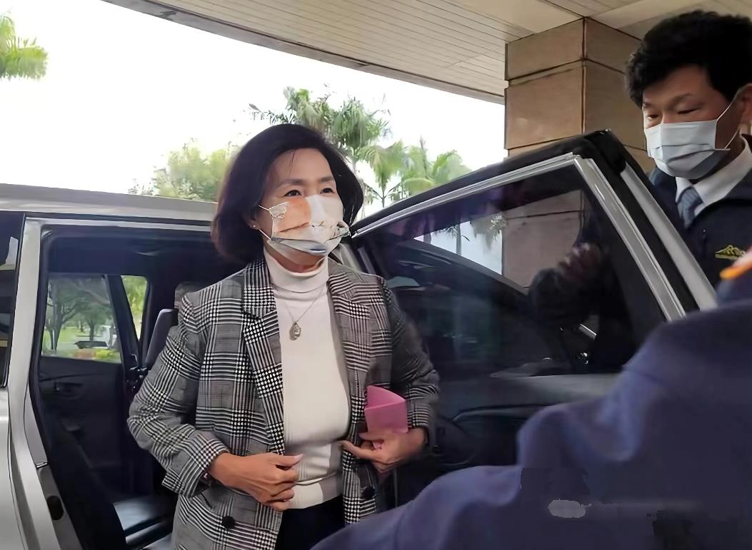 最新宜兰速报：赖清德真狠毒黑心肝，“政治绑架司法”，国民党籍宜兰县长林姿妙“应声